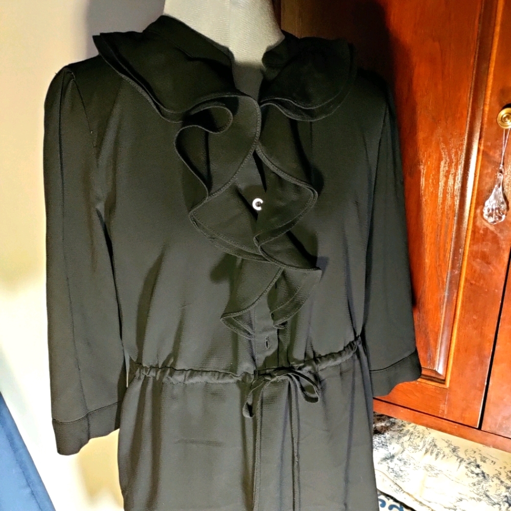 Sugarmint crinkle polyester belted dress size M